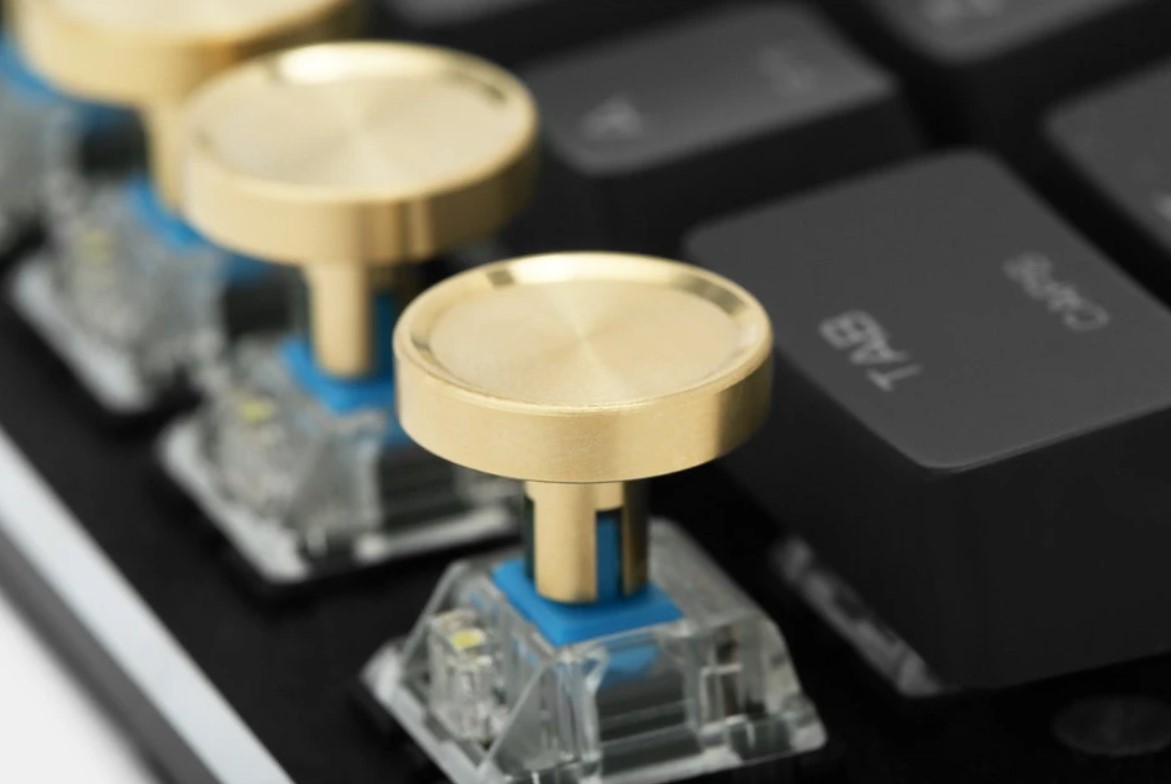 Tough look: metal keycaps for the beginners